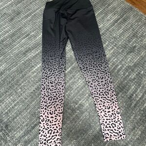 Stylish Kids Leopard Print Leggings - Black and Pink